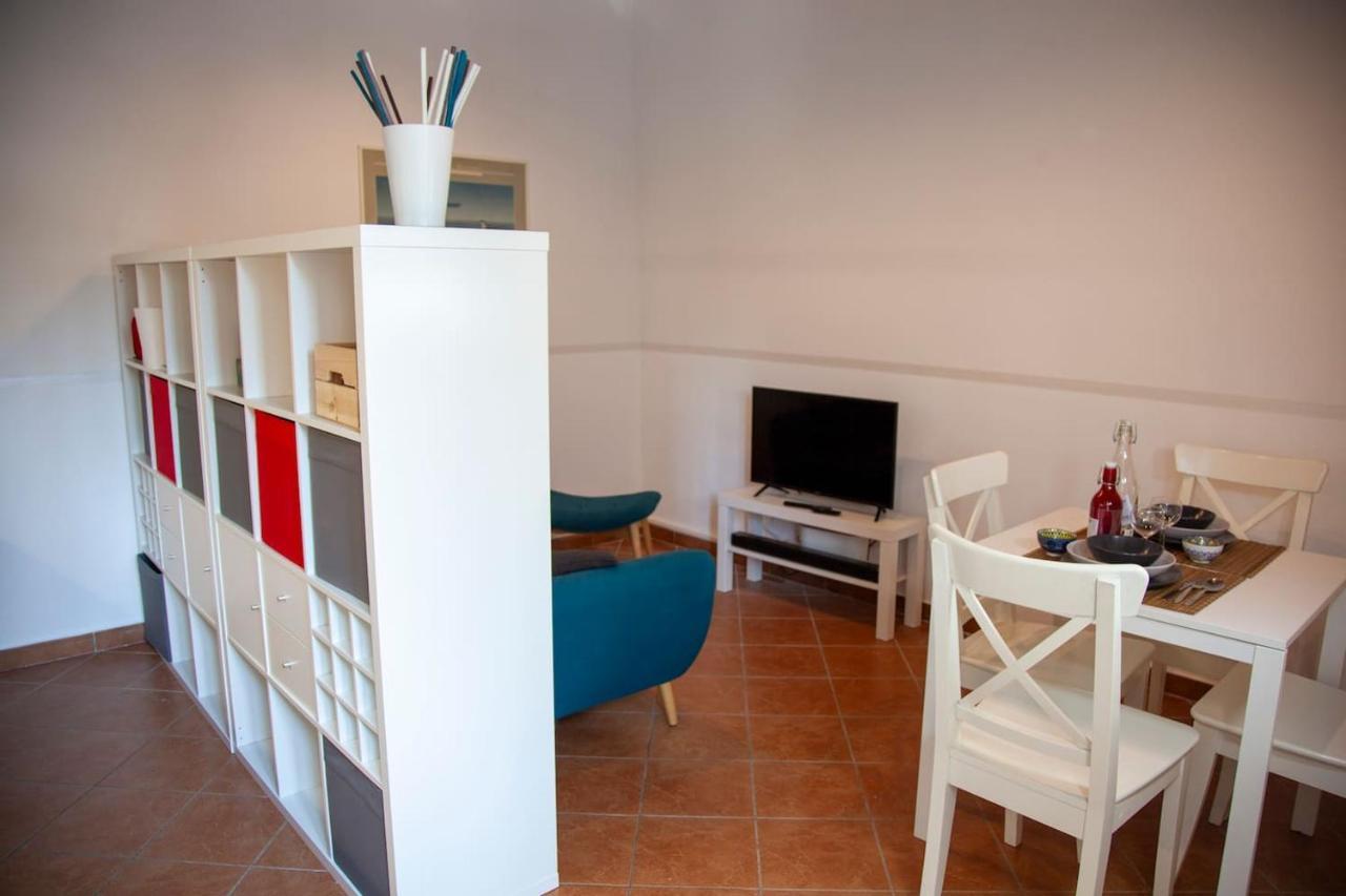 Casa Q163A Tuscolana Next To Metro Apartman Róma Kültér fotó